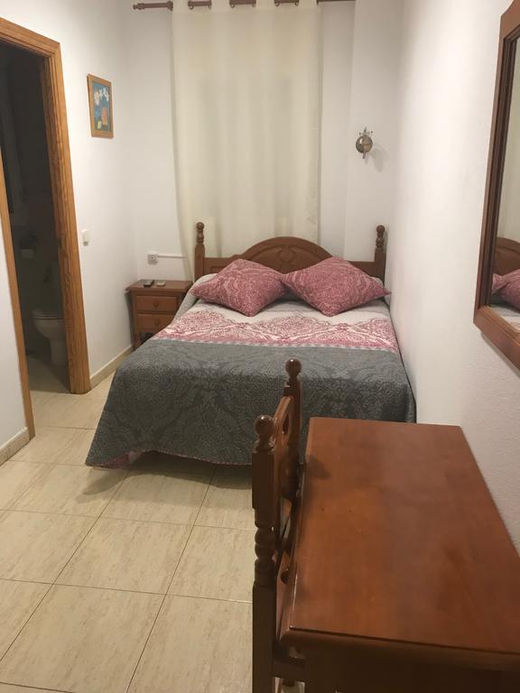 Hostal 82 Olías del Rey Eksteriør billede