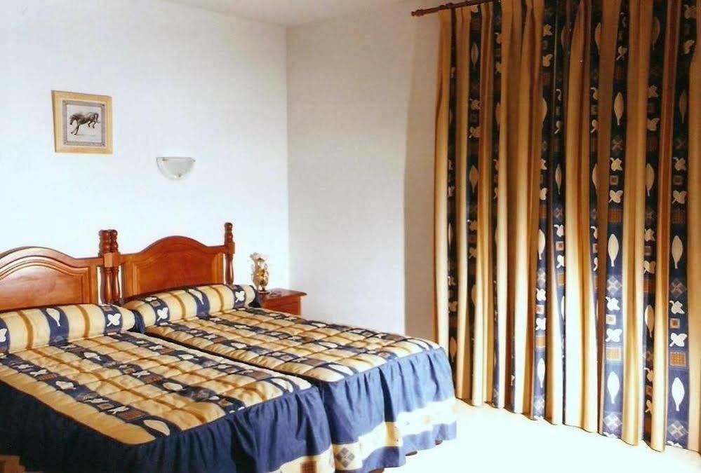 Hostal 82 Olías del Rey Eksteriør billede