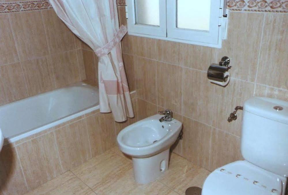 Hostal 82 Olías del Rey Eksteriør billede