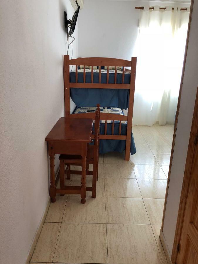 Hostal 82 Olías del Rey Eksteriør billede